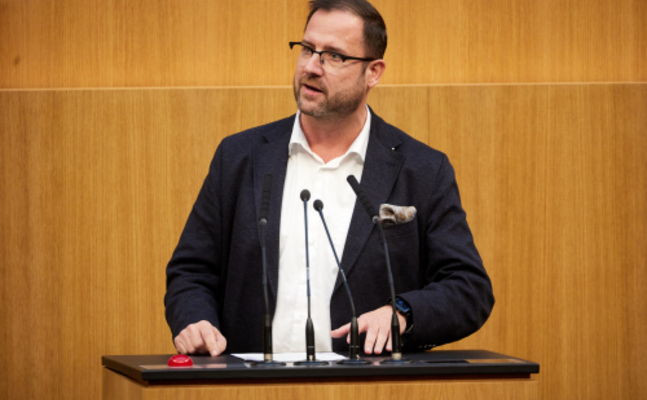 FPÖ-Generalsekretär Christian Hafenecker im Nationalrat.
