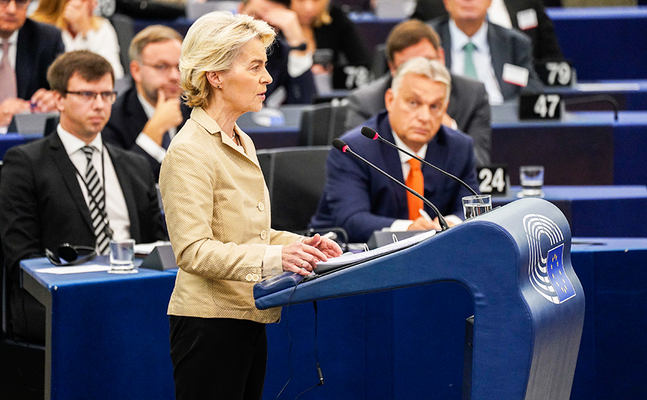 Kommissionspräsidentin Ursula von der Leyen ließ kein gutes Haar an Viktor Orbán und seiner Regierung.