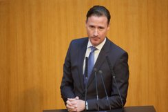 FPÖ-Wehrsprecher Volker Reifenberger im Hohen Haus.