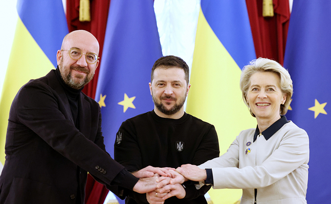 EU-Ratspräsident Charles Michel, Ukraine-Präsident Wolodymyr Selenskyj, EU-Kommissionspräsidentin Ursula von der Leyen trafen sich in Brüssel.