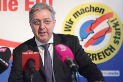 Der Freiheitliche Sprecher für den öffentlichen Dienst, Werner Herbert.