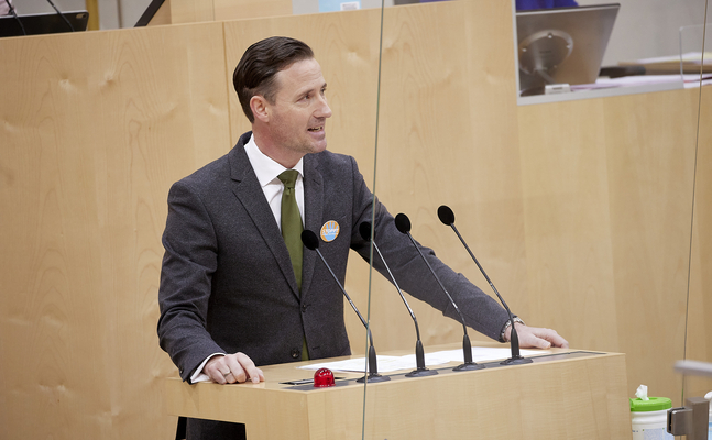 FPÖ-Wehrsprecher Volker Reifenberger im Nationalrat.